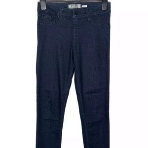 4/$35 17/21 Exclusive Denim 29 Regular Dark Wash